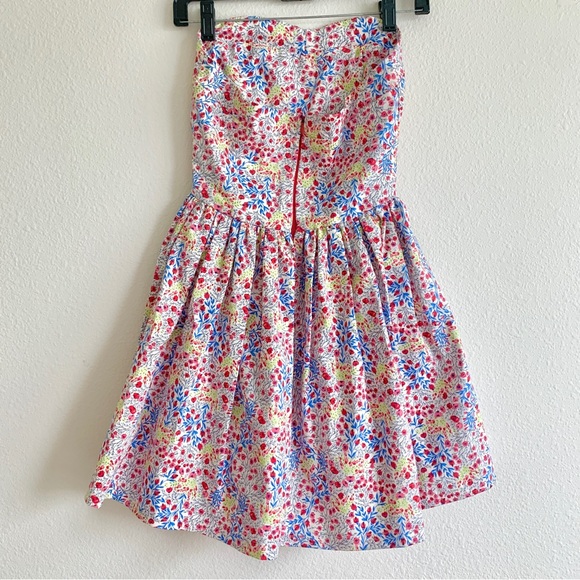 Vintage Fit & Flare Sweetheart Neckline Strapless Short Dress - Picture 4 of 7